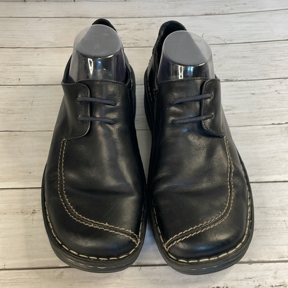 Josef Seibel Black Unisex Oxfords with Contrast Stitching main image 11